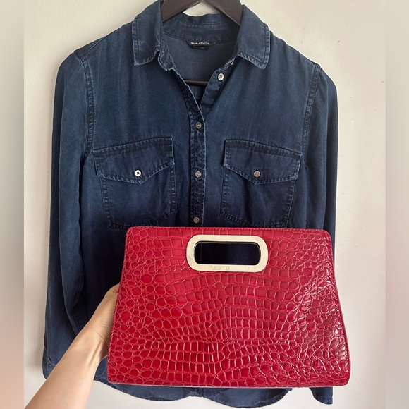 NY&C red clutch - Picture 3 of 3